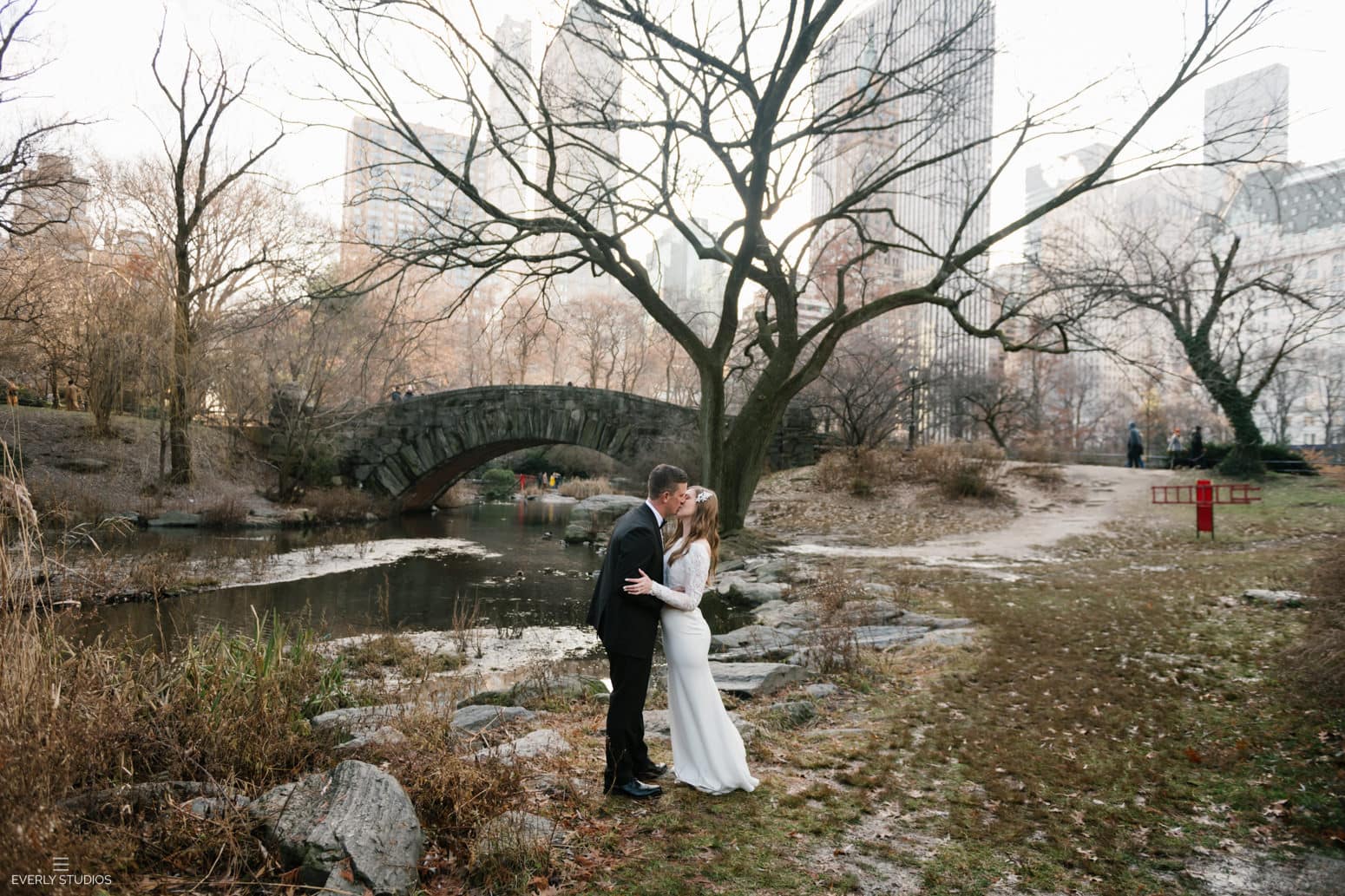 Gapstow Bridge elopement in Central Park NYC. Winter Central Park wedding at Gapstow Bridge in New York. Photo by Central Park wedding photographer Everly Studios, www.everlystudios.com