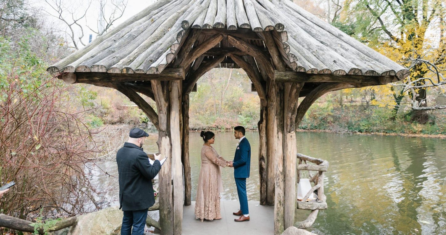 Wagner Cove wedding in Central Park in the fall